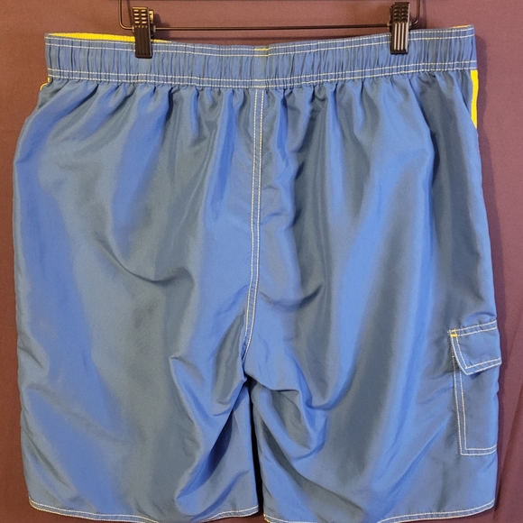 Unitop Dual-Tone Swim Trunks in Blue and Yellow. Size 38 - Picture 3 of 7
